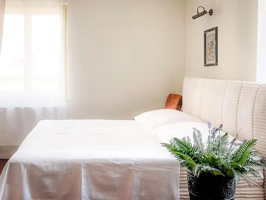 Exclusive Diamond At Mala Strana Apartment Prague